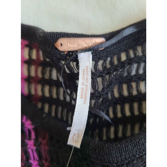 Free People Blouse Top Women's Size XS Crochet Black and Purple Side Tie Top - Picture 5 of 7